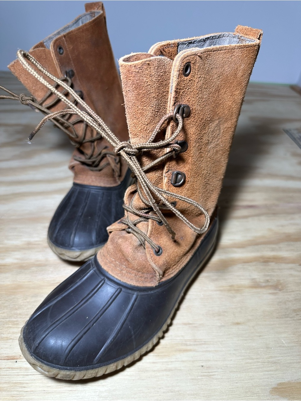 Vintage USA Made LaCrosse Suede Leather Duck Boots - Women's Size 8 - 9⁠
